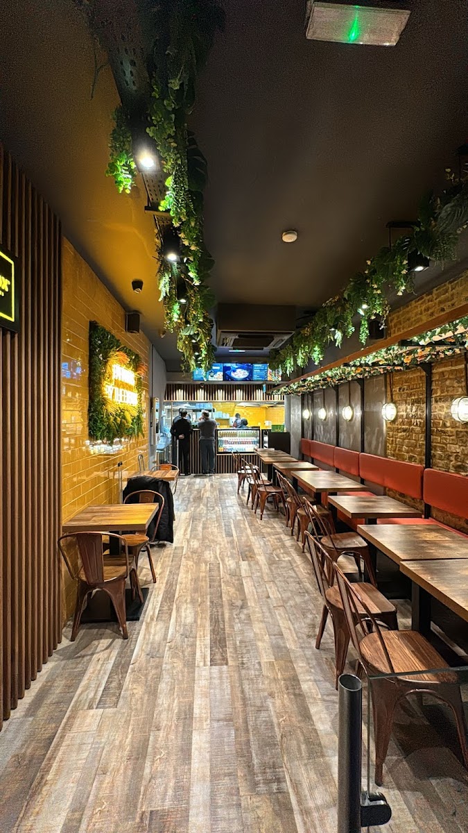 Paratha Box - Green Street